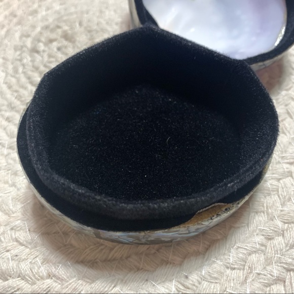 Purple Shell Jewelry Trinket Container - Picture 8 of 12